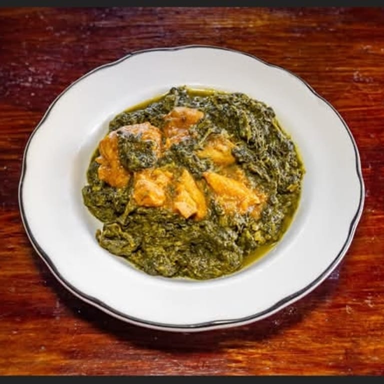 Savor Our Lunch Offerings
