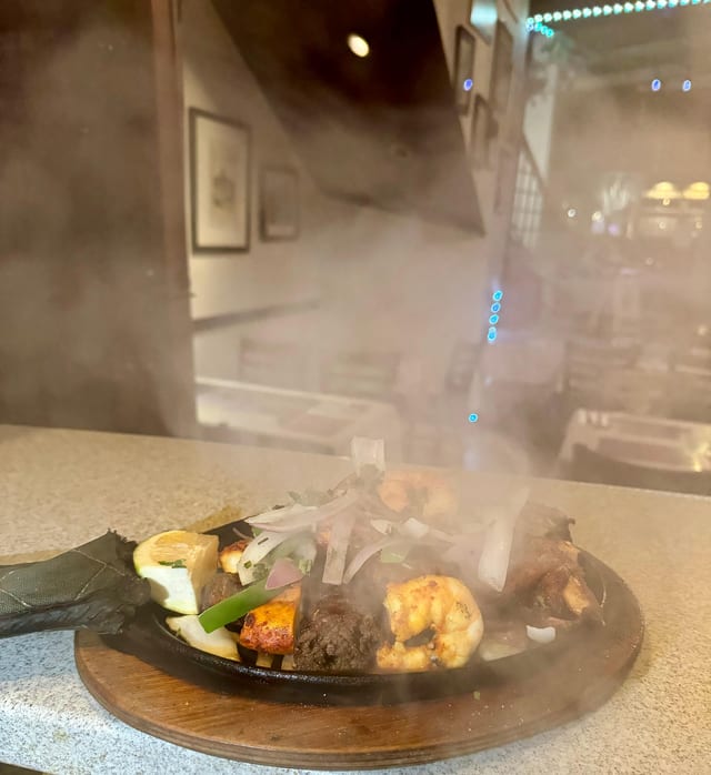 Mt Everest Sizzling Platter